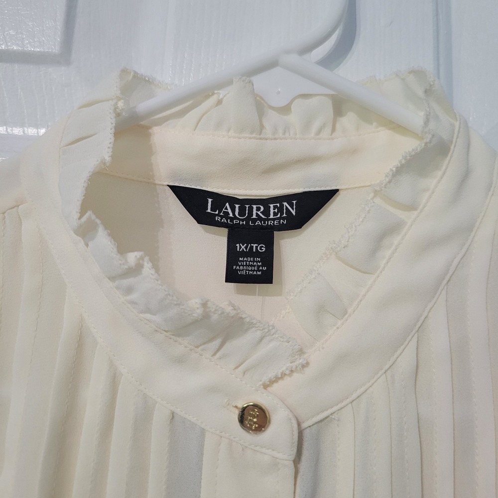 Lauren Ralph Lauren Plus Size Pleated Georgette Blouse Cream $135 Size 1X - Picture 8 of 11
